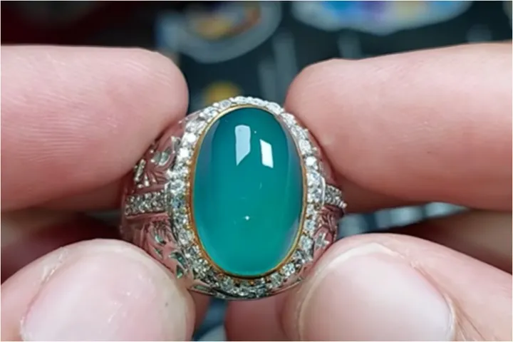 Batu Bacan